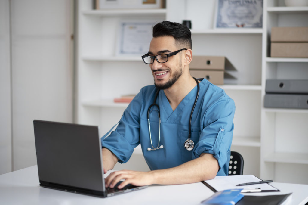 Páginas de serviços médicos: como otimizar para SEO e conversão